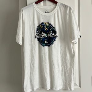 Quicksilver Costa Rica t shirt
